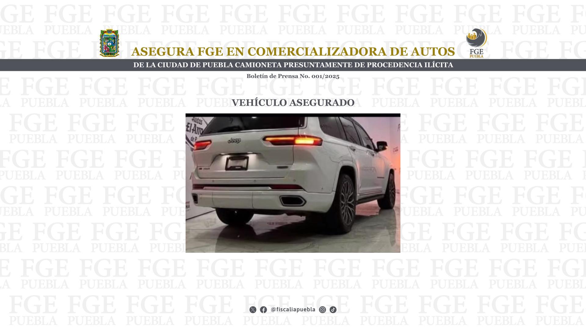 FGE asegura camioneta presuntamente ilícita en comercializadora de autos en Puebla