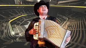 Alfredo Olivas anuncia tercera fecha en la CDMX