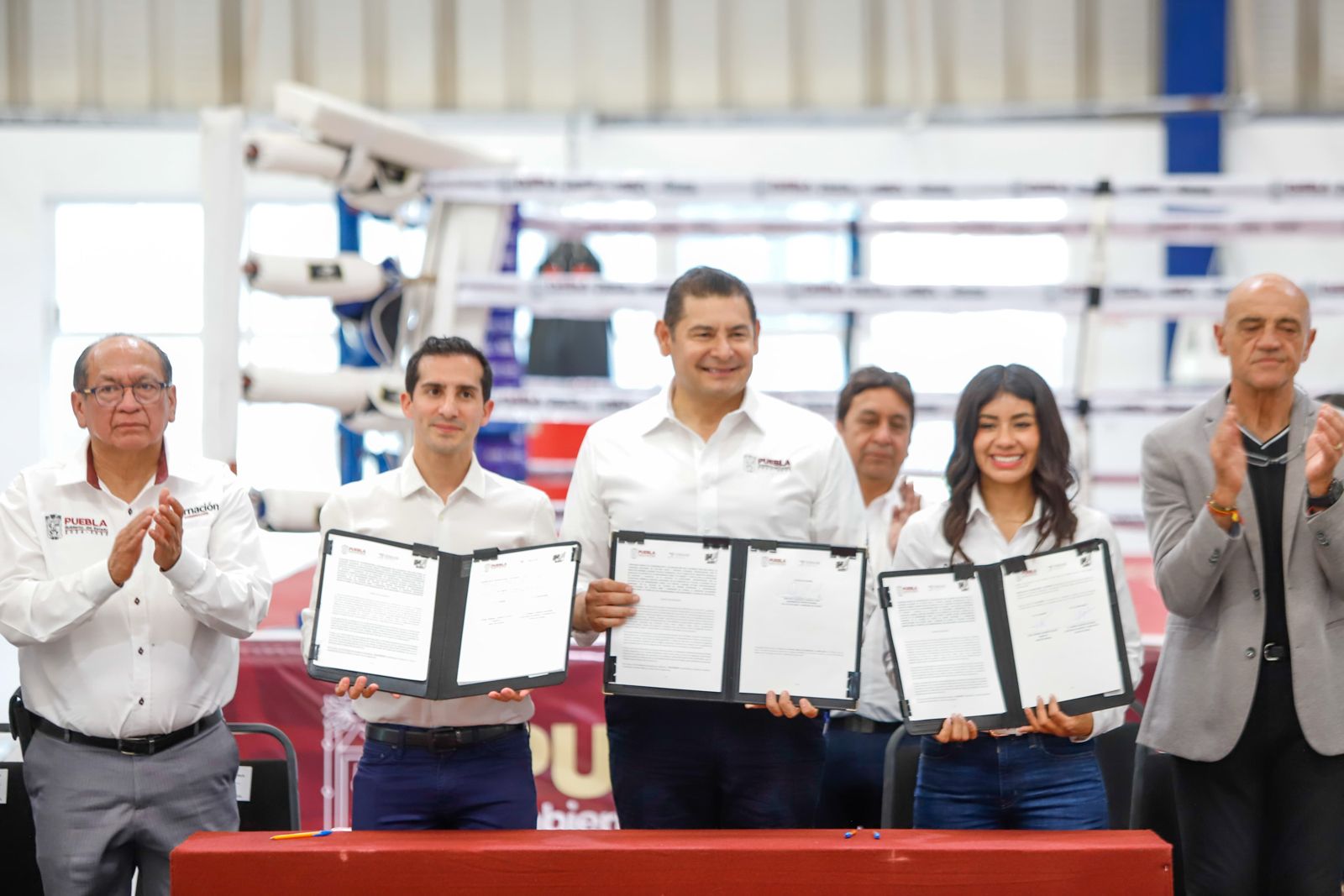 CONADE y Puebla firman convenio para impulsar a deportistas