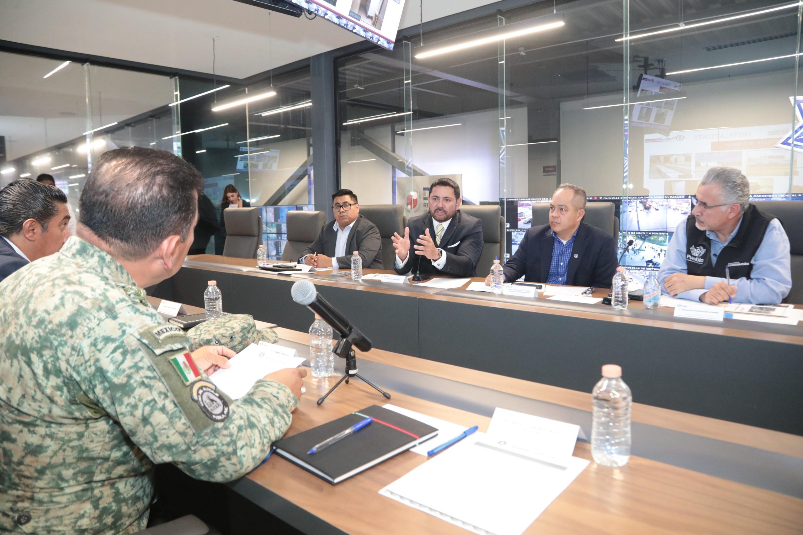 Refuerzan coordinación en seguridad para Puebla