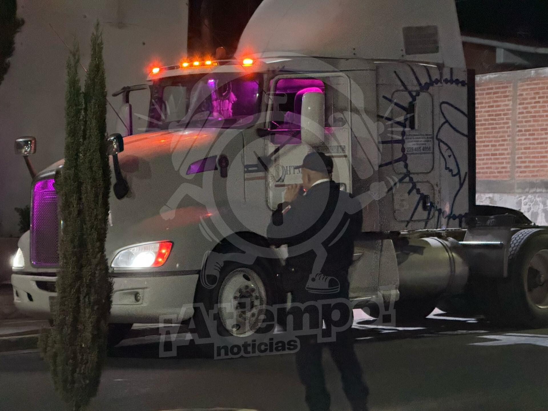 Policía de Calpulalpan recupera camión robado y contenedores en operativo relámpago