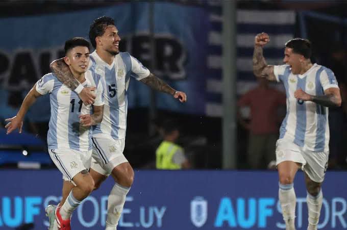 Argentina humilla a Brasil con un contundente 4-1