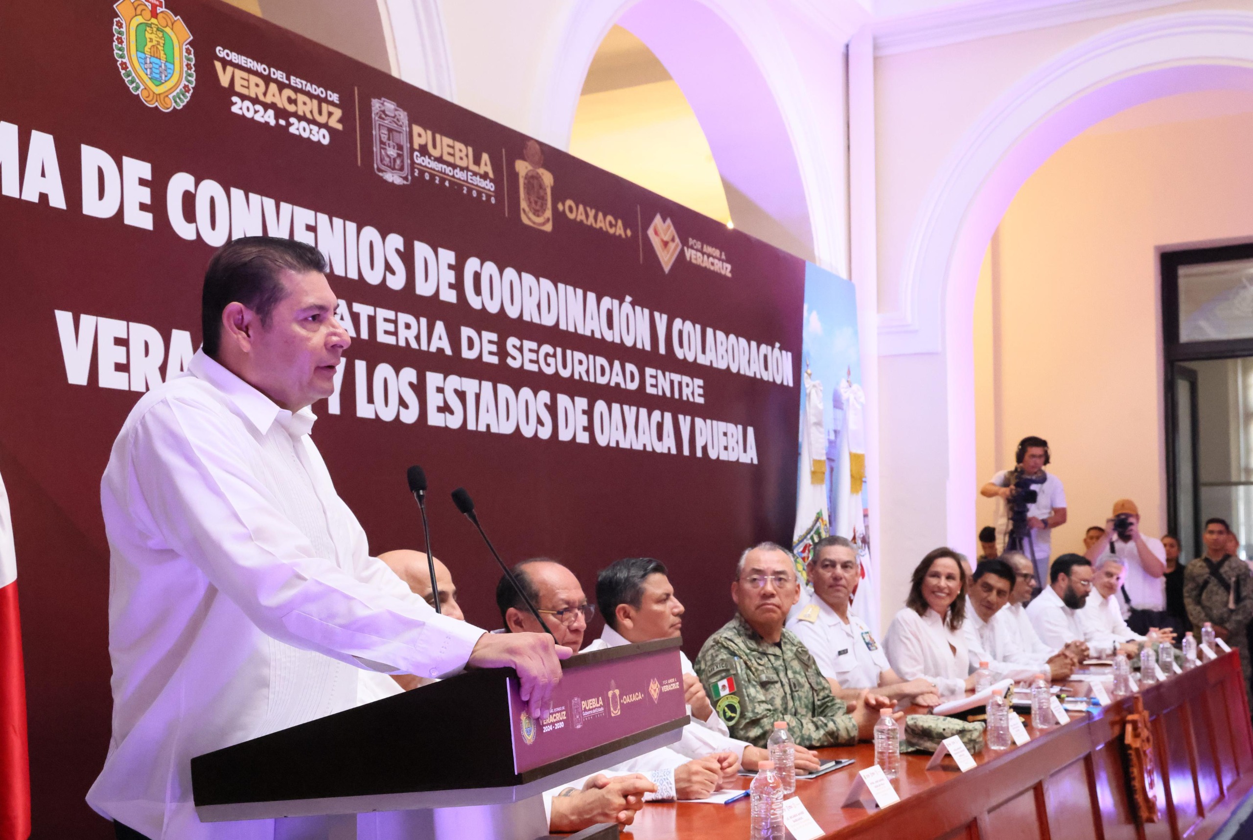 Puebla, Veracruz y Oaxaca refuerzan combate a la inseguridad