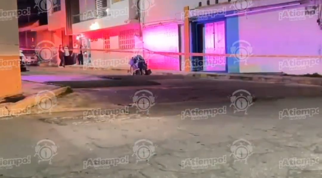 Abuelito muere en su silla de ruedas; su perrito jamás lo dejó solo