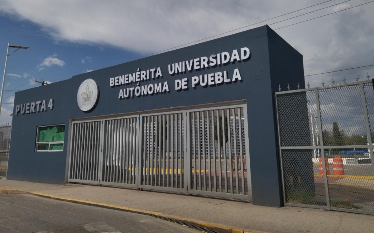 Armenta exige a Antorcha retirar influencia de la BUAP y liberar CU