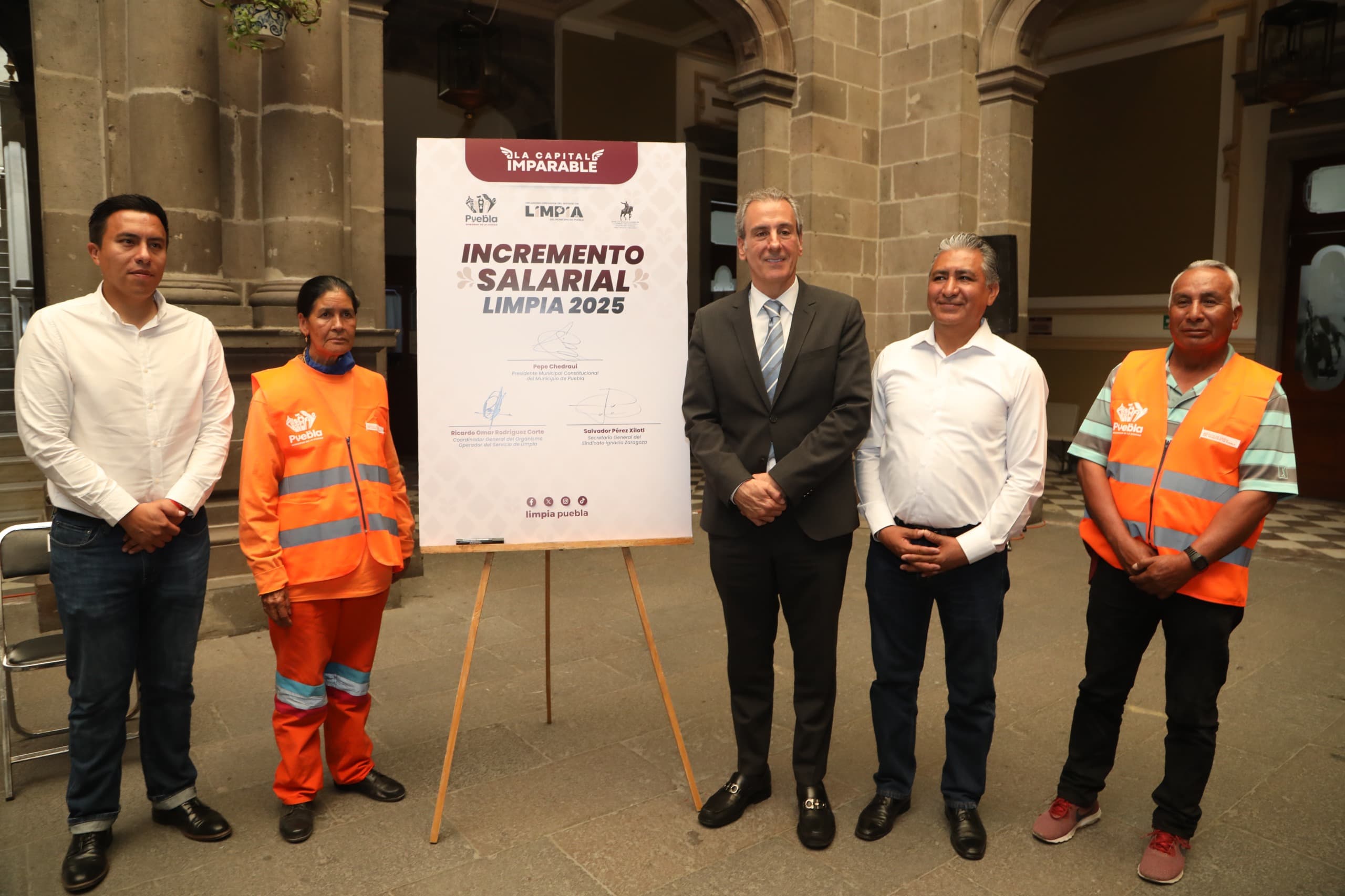 Ayuntamiento de Puebla firma convenio con Trabajadores del Organismo de Limpia