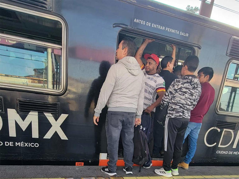 Metro CDMX se satura y falla este jueves de Doble Hoy No Circula