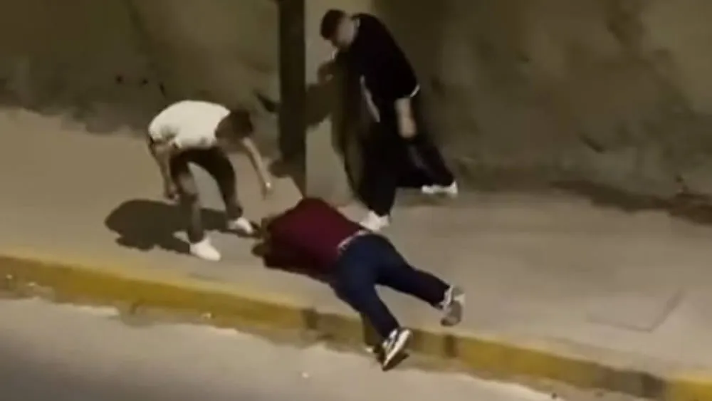 Brutal golpiza contra joven en Guanajuato