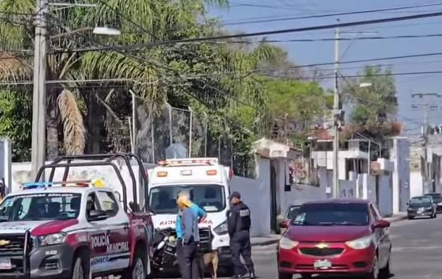 Mujer da a luz en la vía pública en Atlixco