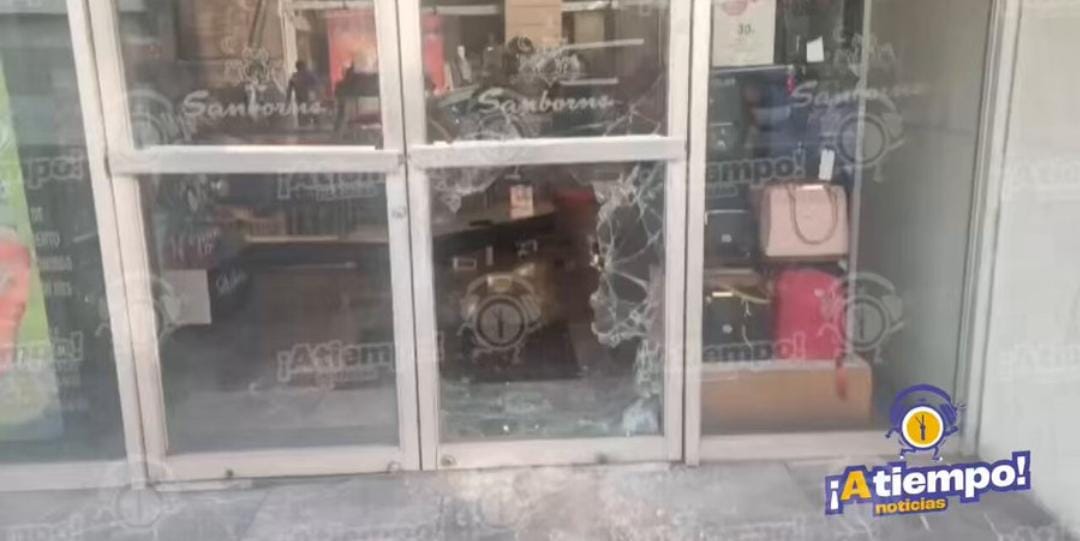 Robo a perfumería del Centro Histórico de Puebla