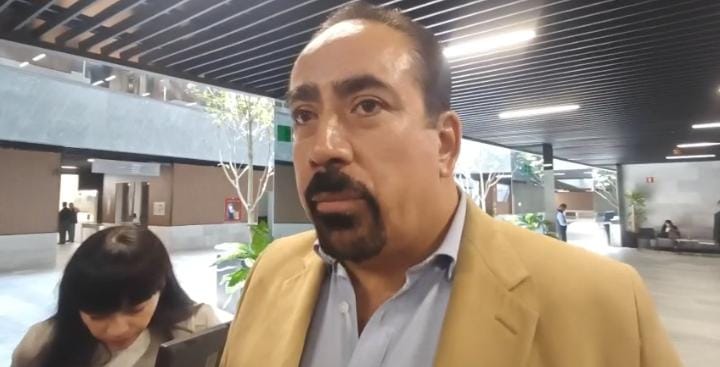 Llaman a fortalecer oposición rumbo a 2027.