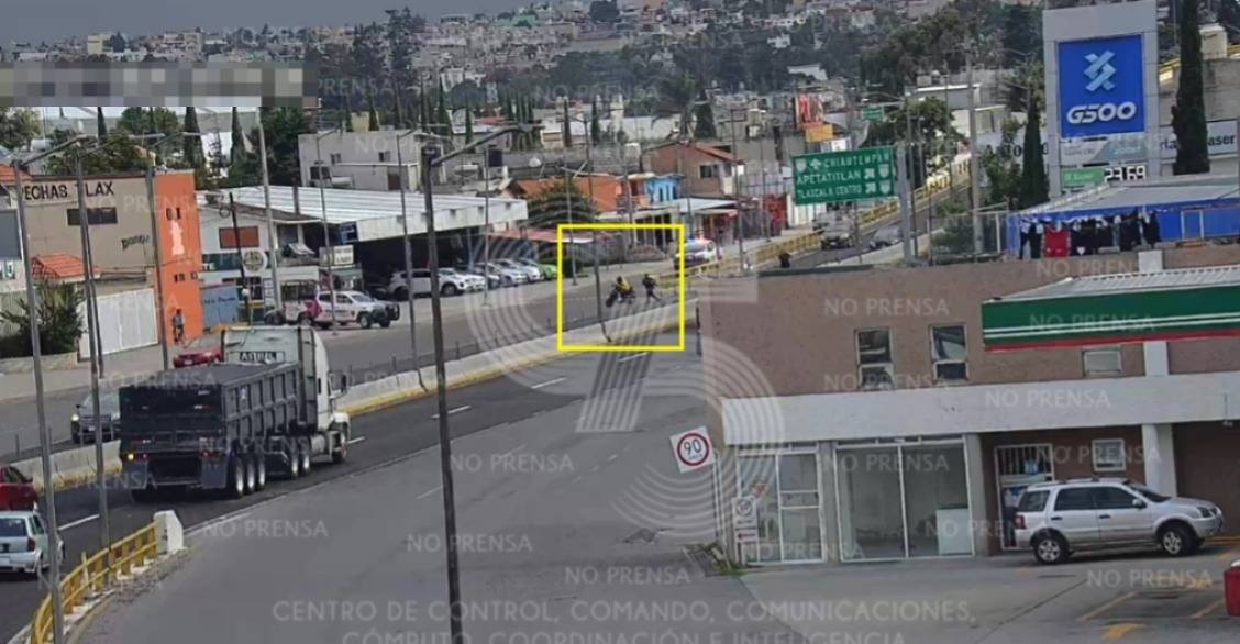 Detienen a presunto responsable de robo en tienda Oxxo en Tlaxcala