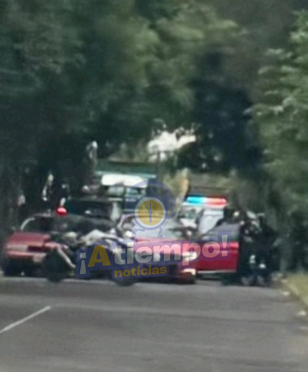 Detienen a conductor y aseguran vehículo tras persecución policiaca en Prados Agua Azul