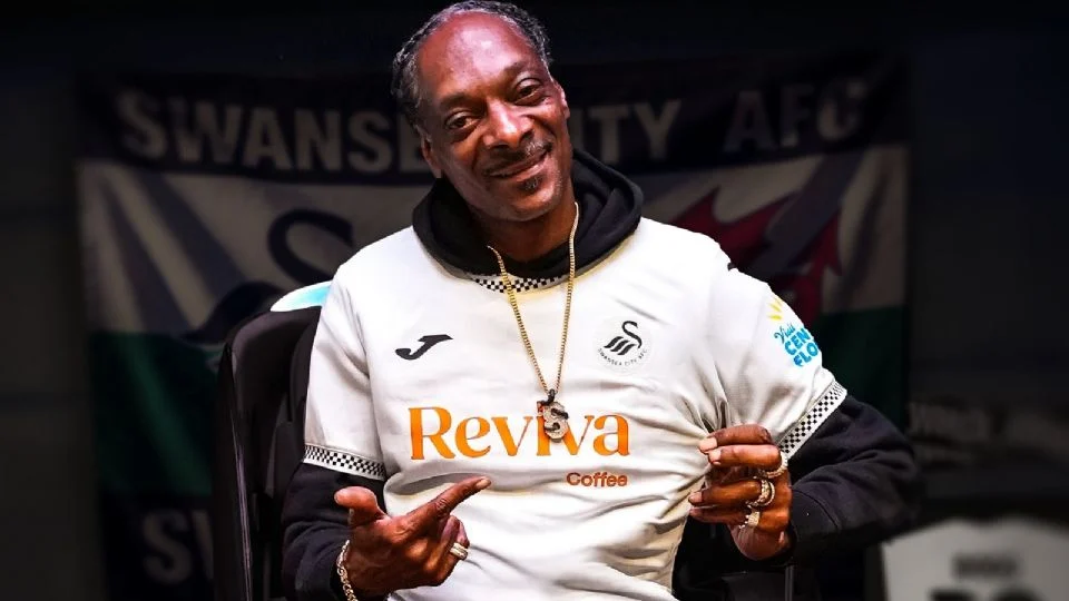 Snoop Dogg se convierte en copropietario del Swansea City.