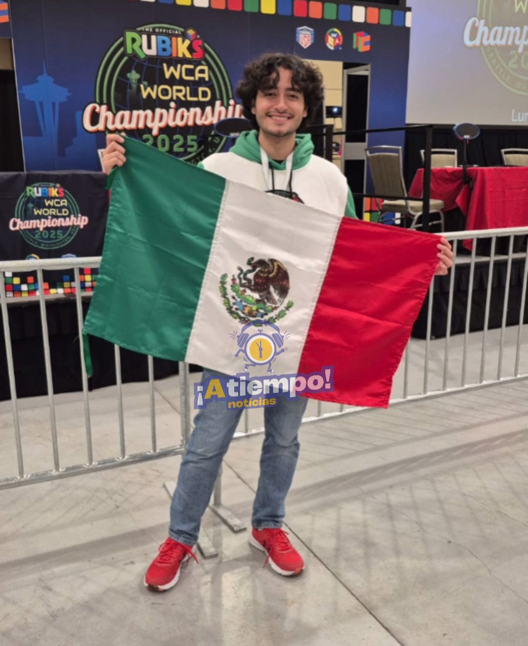 Estudiante de la BUAP destaca en Mundial de Cubo Rubik