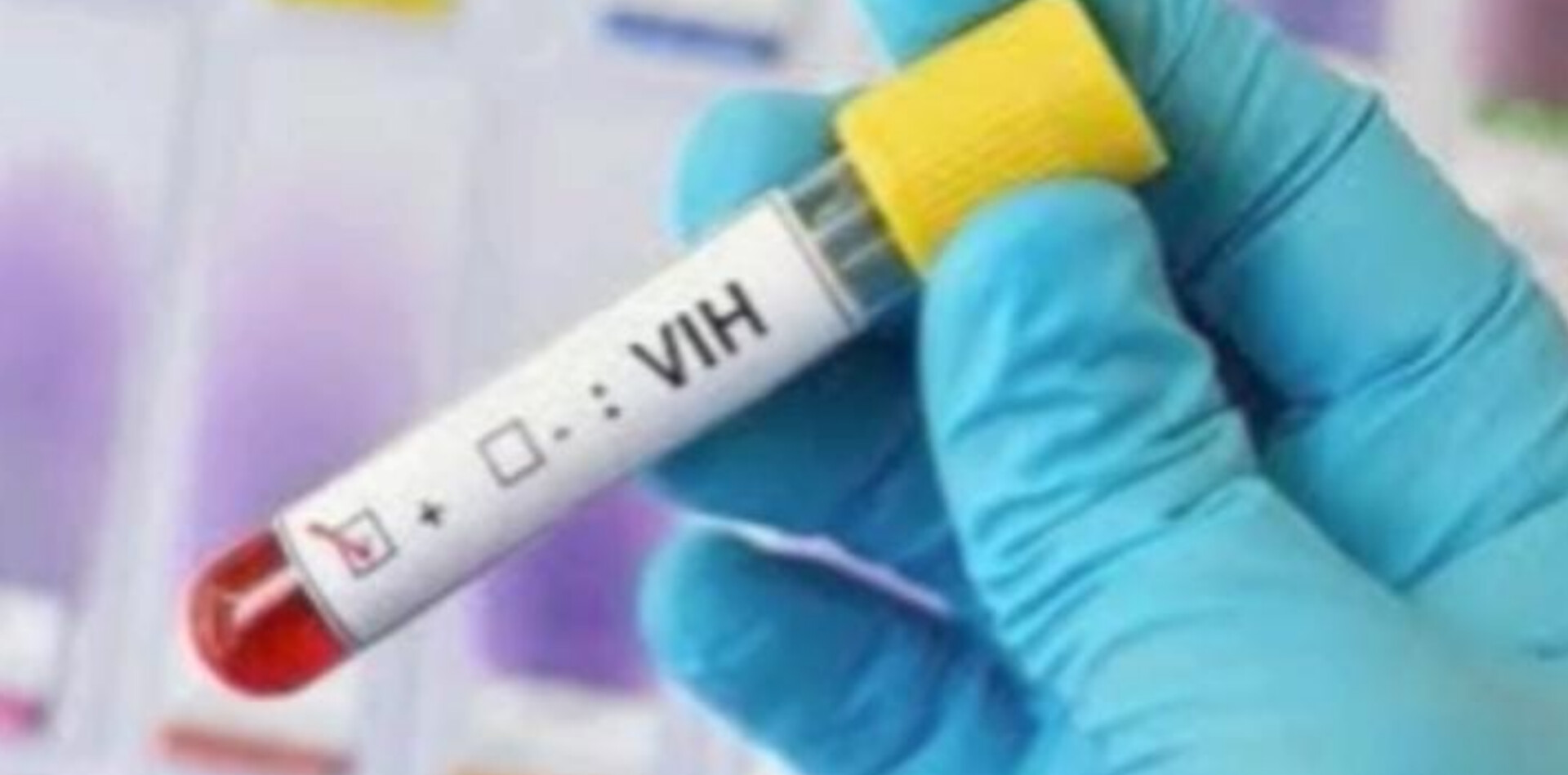 Buscan eliminar restricciones para personas con VIH en el Código Civil de Puebla