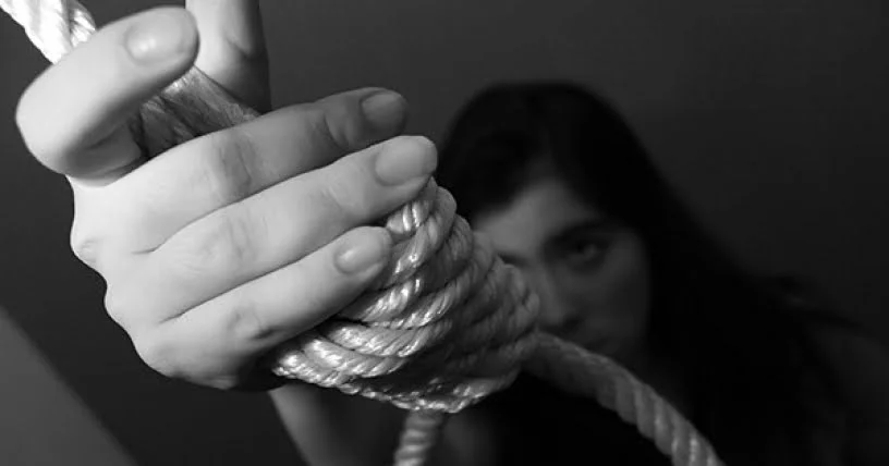 Se suicida menor de edad tras discusión con el novio