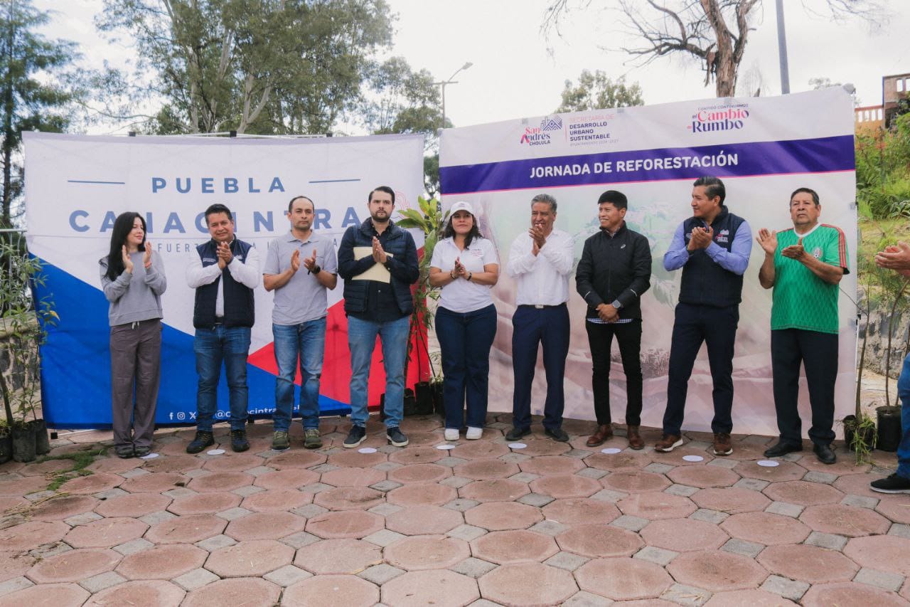 Reforestan Cerro del Barrio de Jesús en San Andrés Cholula