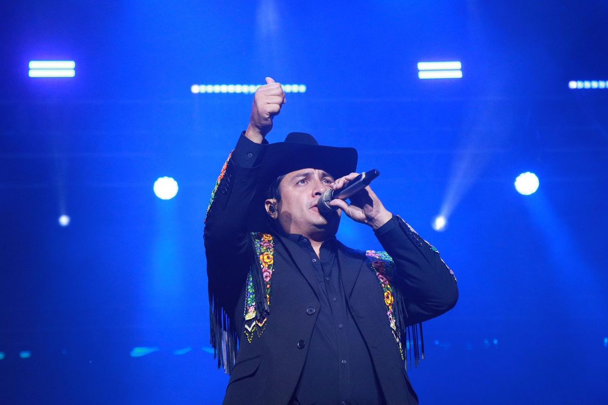 Julión Álvarez cantará en Puebla el 15 de septiembre