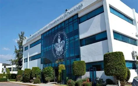 BUAP investiga a aspirante a rectoría por presuntas irregularidades en su documentación