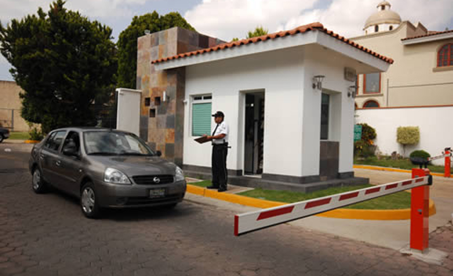 Proponen seguridad obligatoria en fraccionamientos y condominios de Puebla