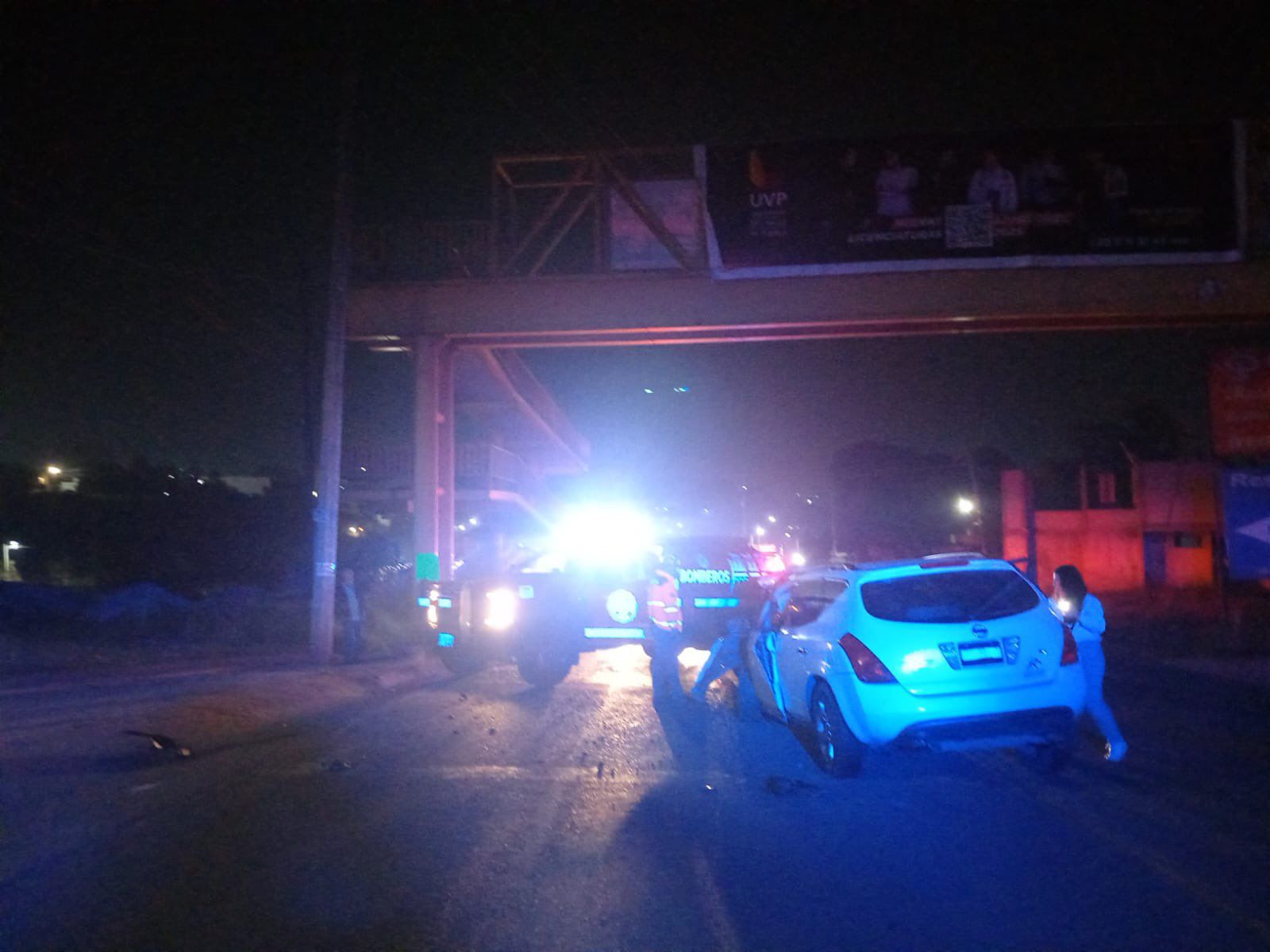 Camioneta choca contra pilar en la Zacatlán–Chignahuapan
