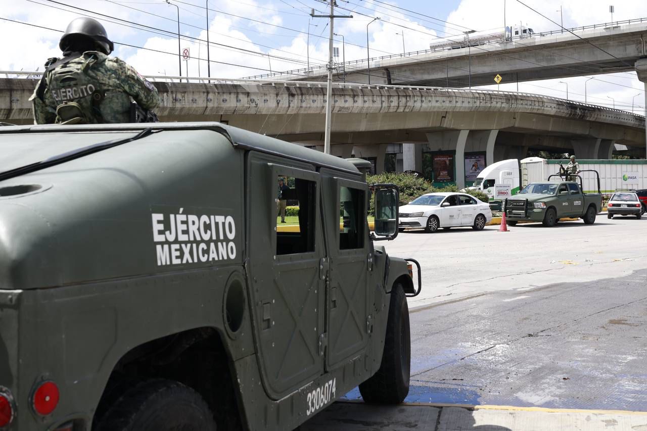 Detienen a 73 personas en operativos en Puebla