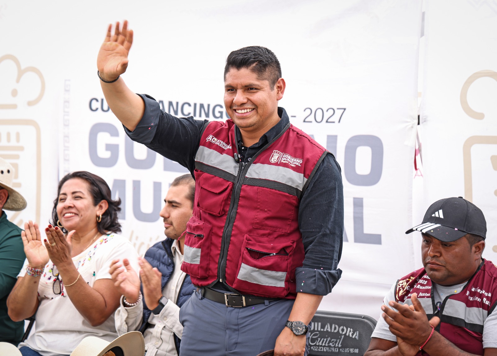 Omar Muñoz inicia pavimentación en la Unidad Habitacional VW 2 de Sanctorum