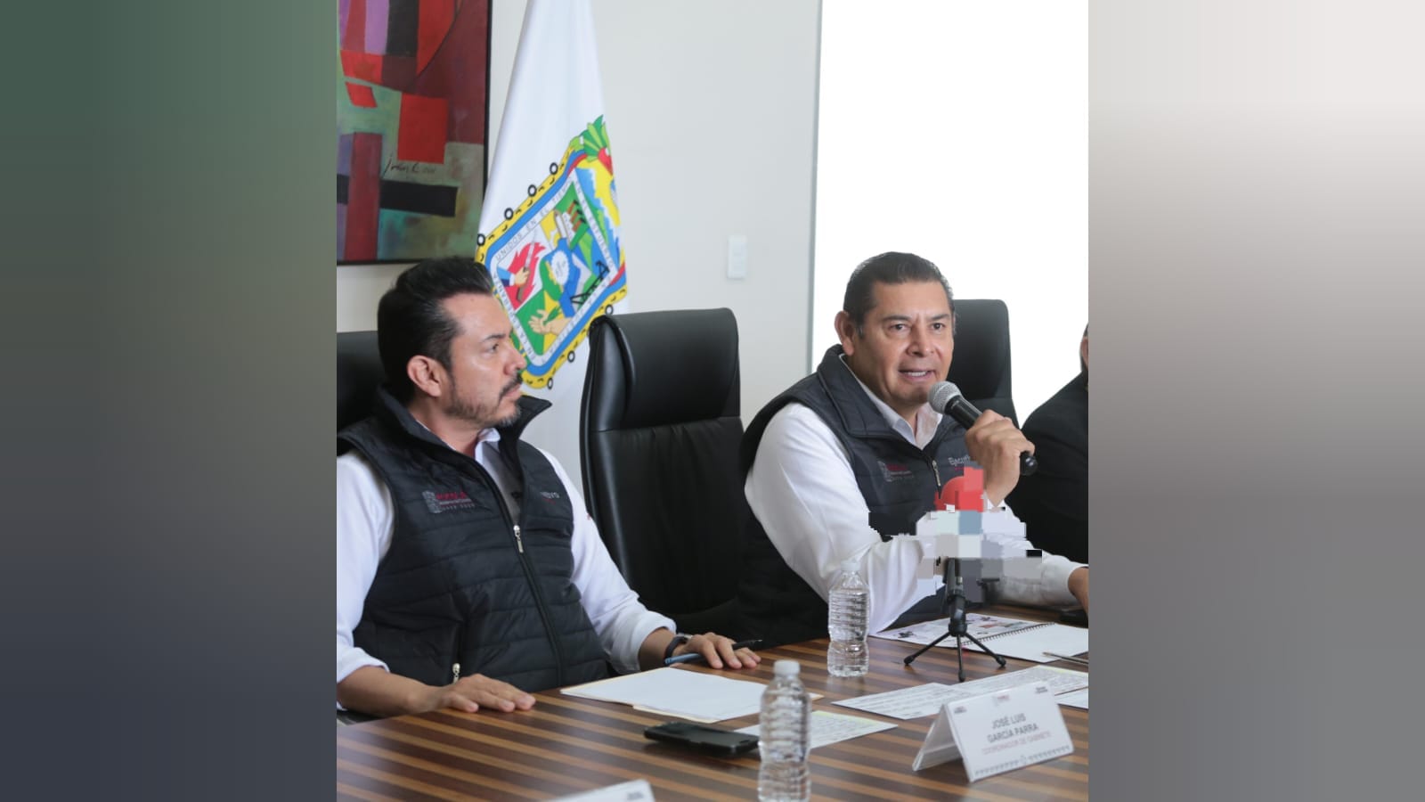 En Puebla, 12 helicópteros atienden contingencia por Jerry; suman 19 fallecidos