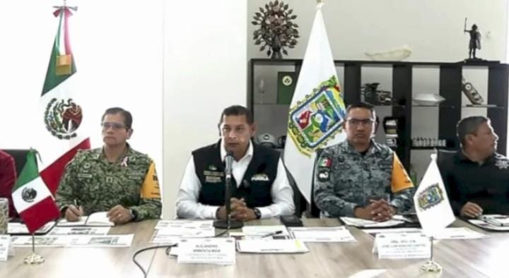 Restablecen comunicación en comunidades afectadas por lluvias en Puebla