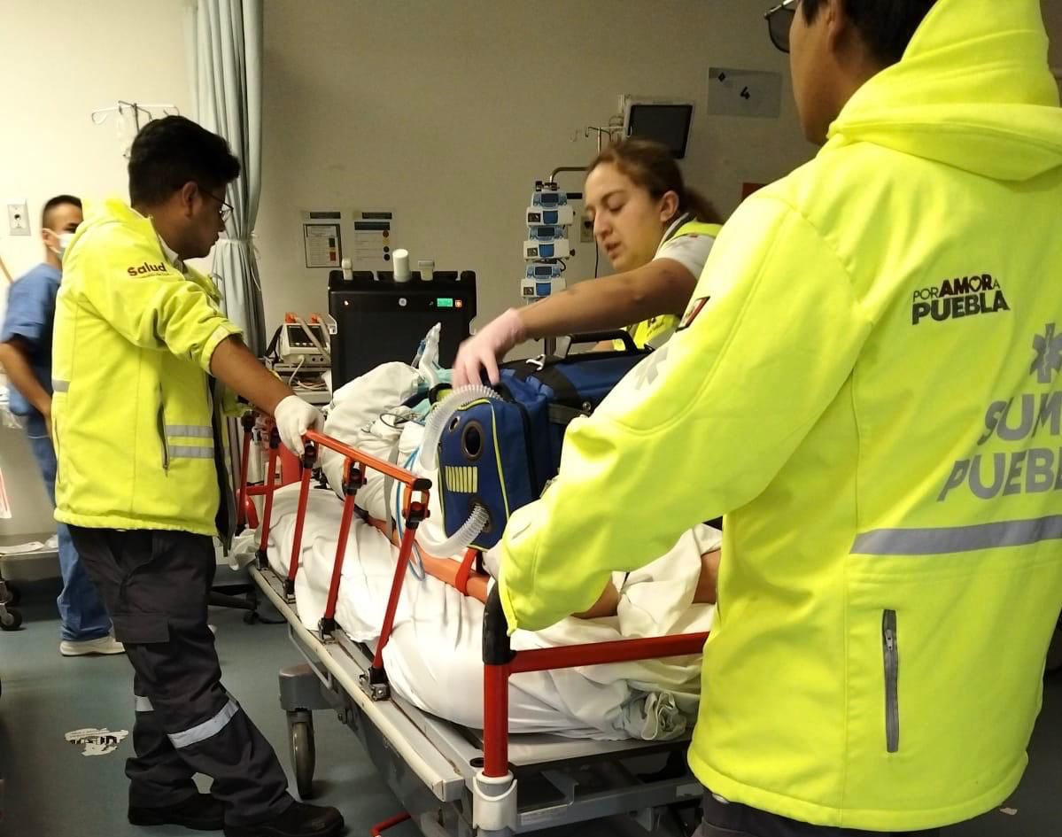 Gobierno de Puebla realiza traslado aéreo de paciente con traumatismo severo