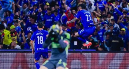 Aficionados del Cruz Azul vandalizan casa con colores del América en Iztapalapa