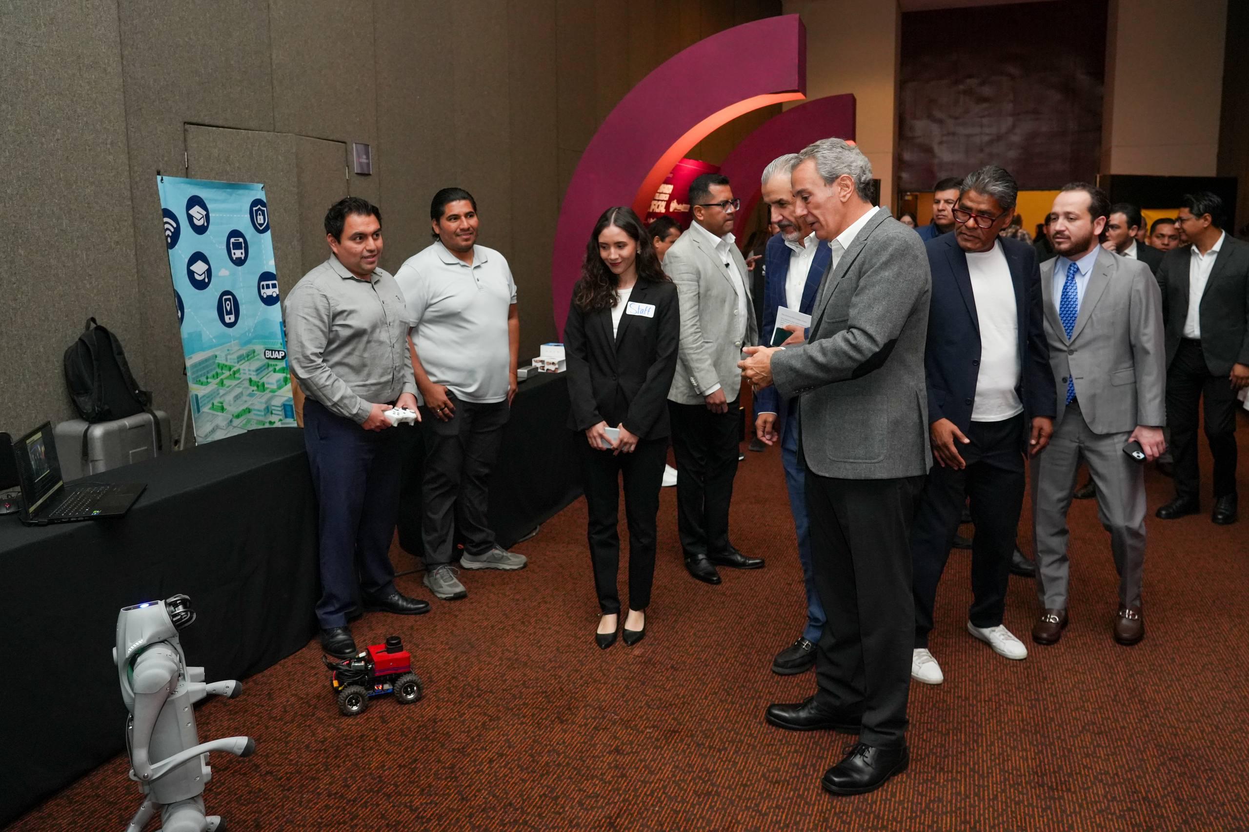 Realizan foro sobre inteligencia artificial y gobernanza en Puebla