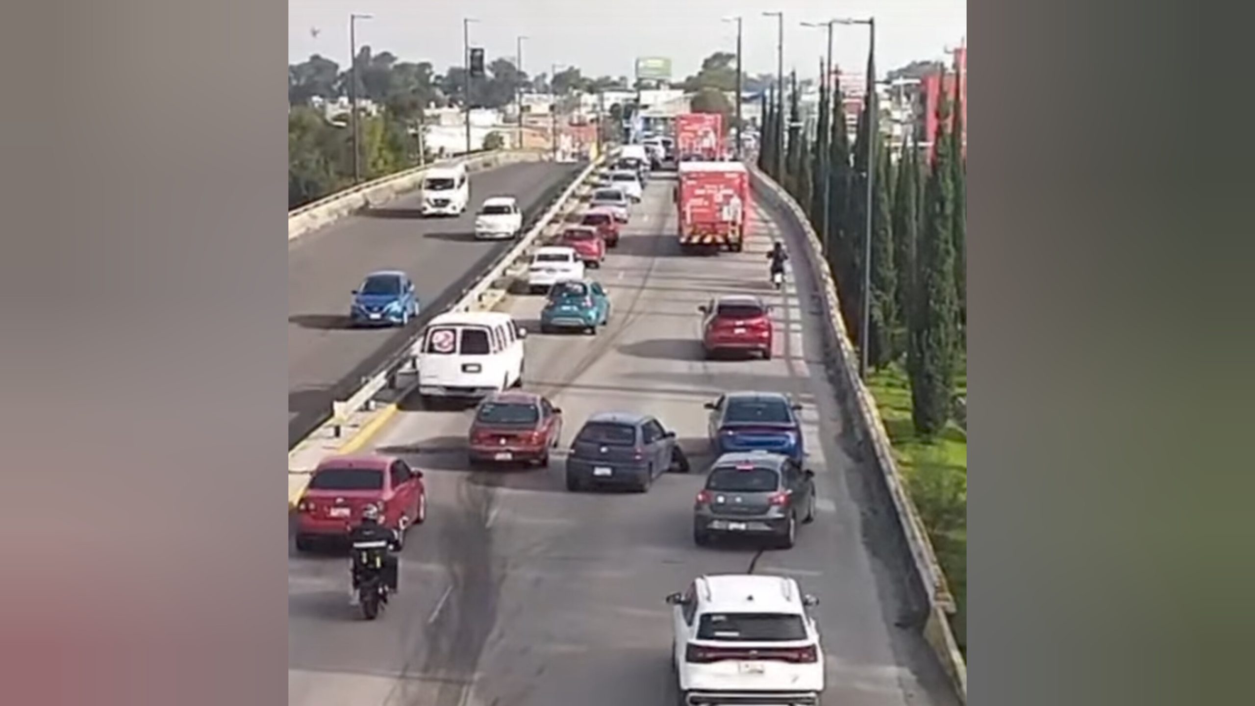 Puebla aplicará sanciones a vehículos con placas foráneas en 2026