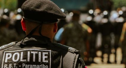 Acusado de matar a nueve personas se suicida en custodia en Surinam