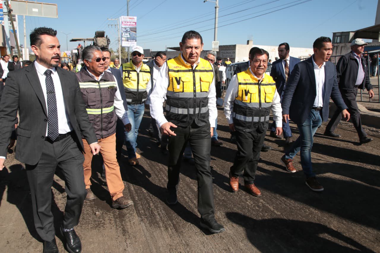 Inician rehabilitación de vialidades en zona metropolitana