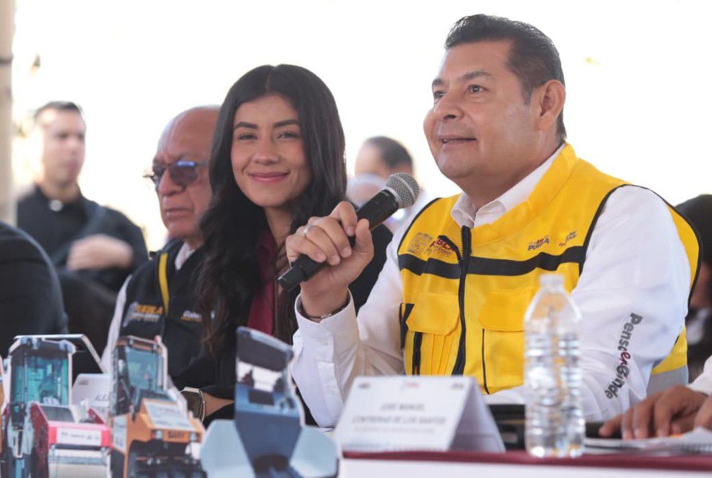 Alejandro Armenta pide renuncien funcionarios sin vocación.