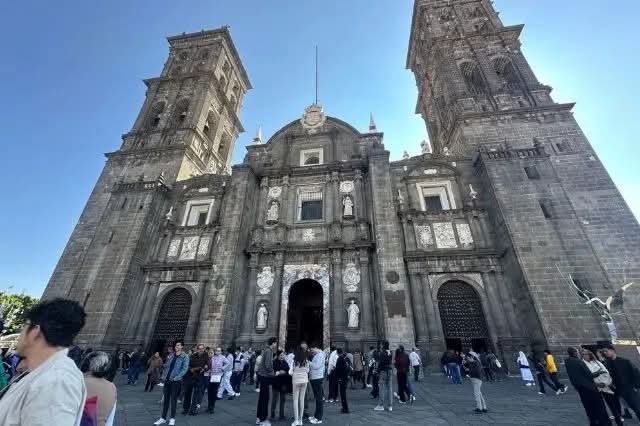 Arquidiócesis de Puebla anuncia horarios de misas de fin de año y Año Nuevo