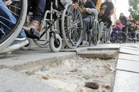 Habrá consulta a personas con discapacidad y aprueban 50 mdp para accesibilidad en calles