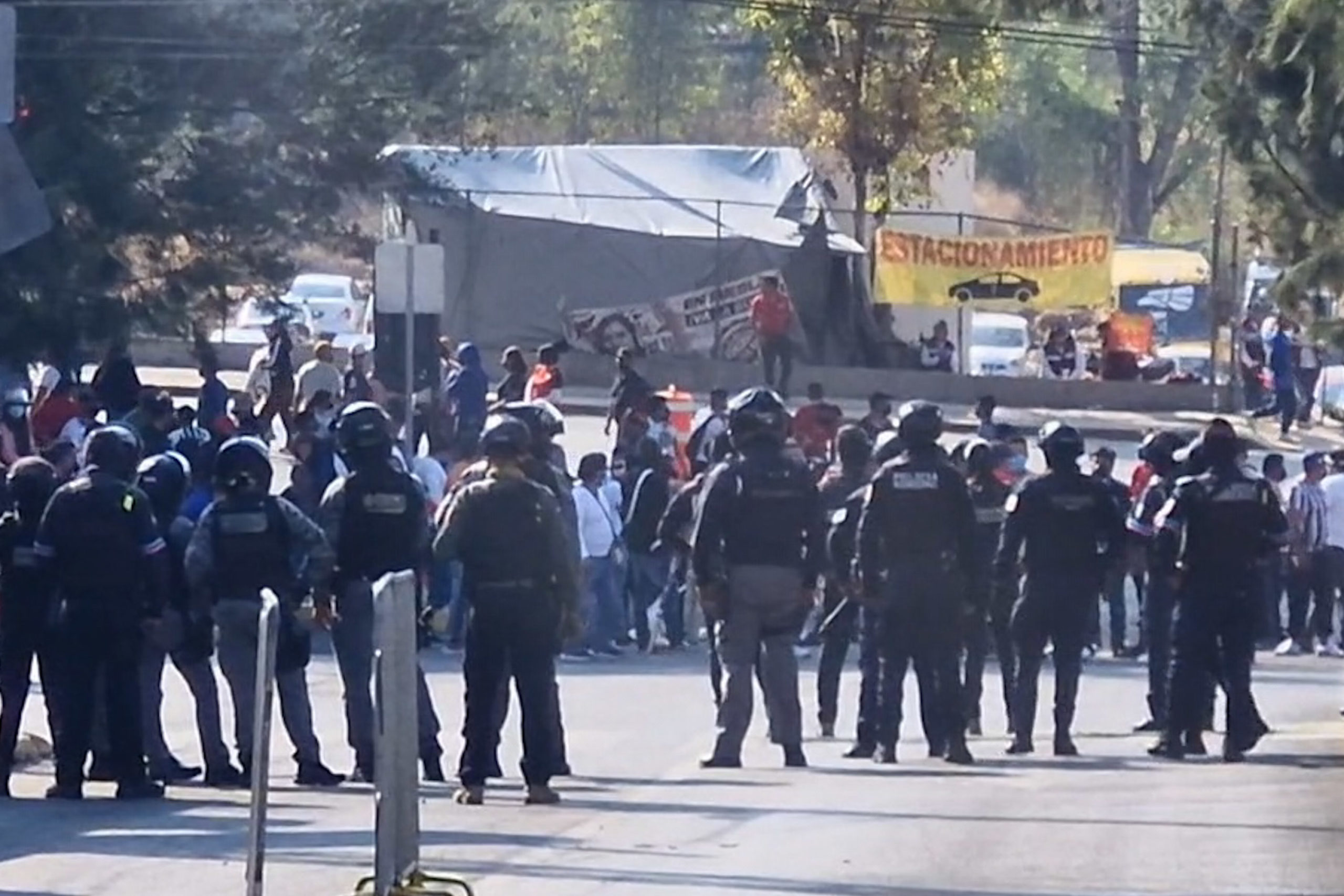 Anuncian operativos especiales en el Centro Histórico ante agresiones de franeleros