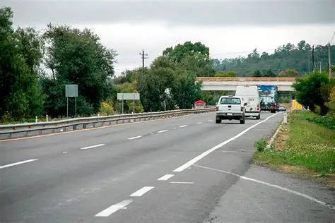 Cierre parcial en lateral Puebla–Tlaxcala por obras