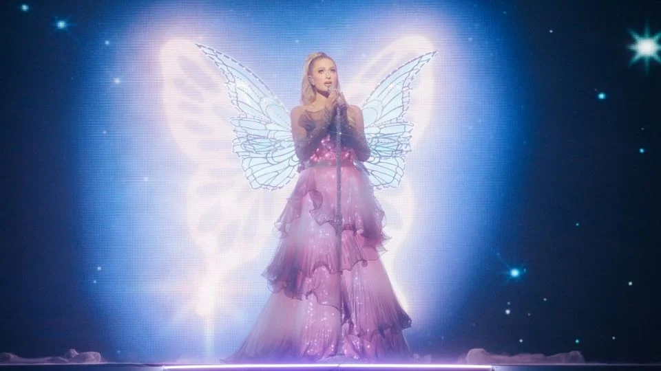 Paris Hilton habla del acoso mediático que vivió en los 2000