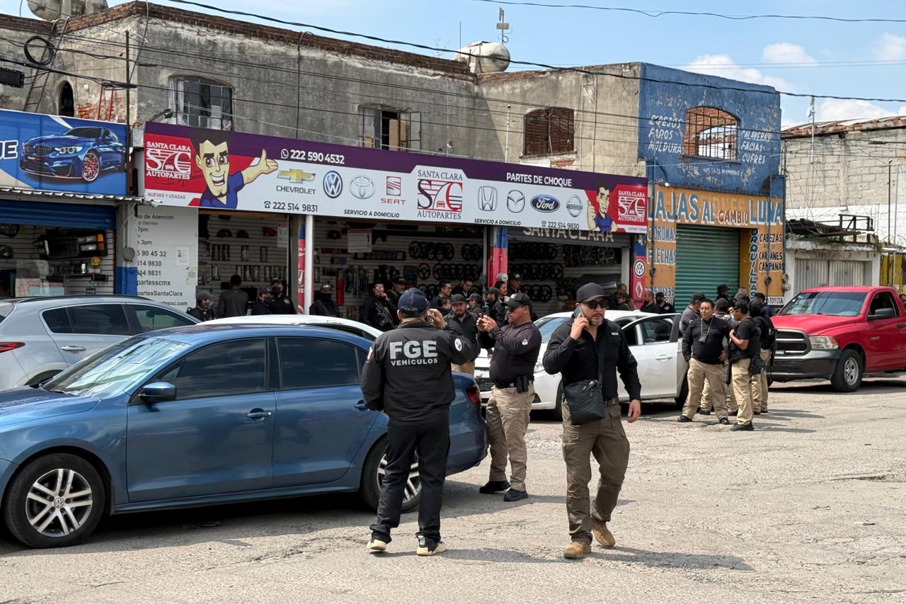 Cumple FGE órdenes de cateo en locales de la 46 Poniente