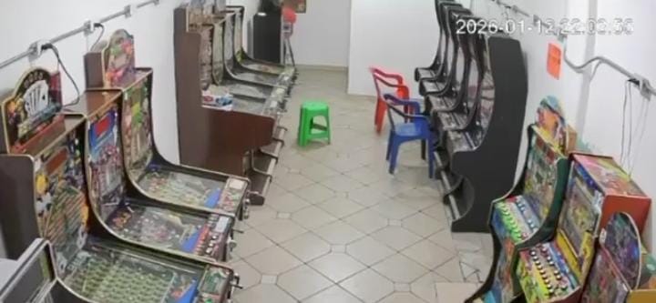 Asaltan local de maquinitas y ‘tragaperras’ en el Centro de Izúcar de Matamoros