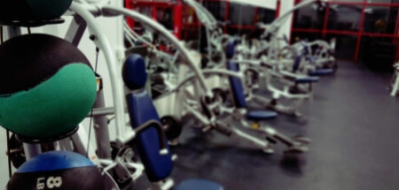 ¿Su negocio usa música para ambientar la visita?             ¡Podrían multarlo!