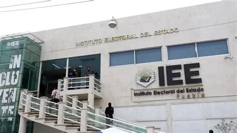 IEE descontará 215 mil pesos a partidos políticos en Puebla