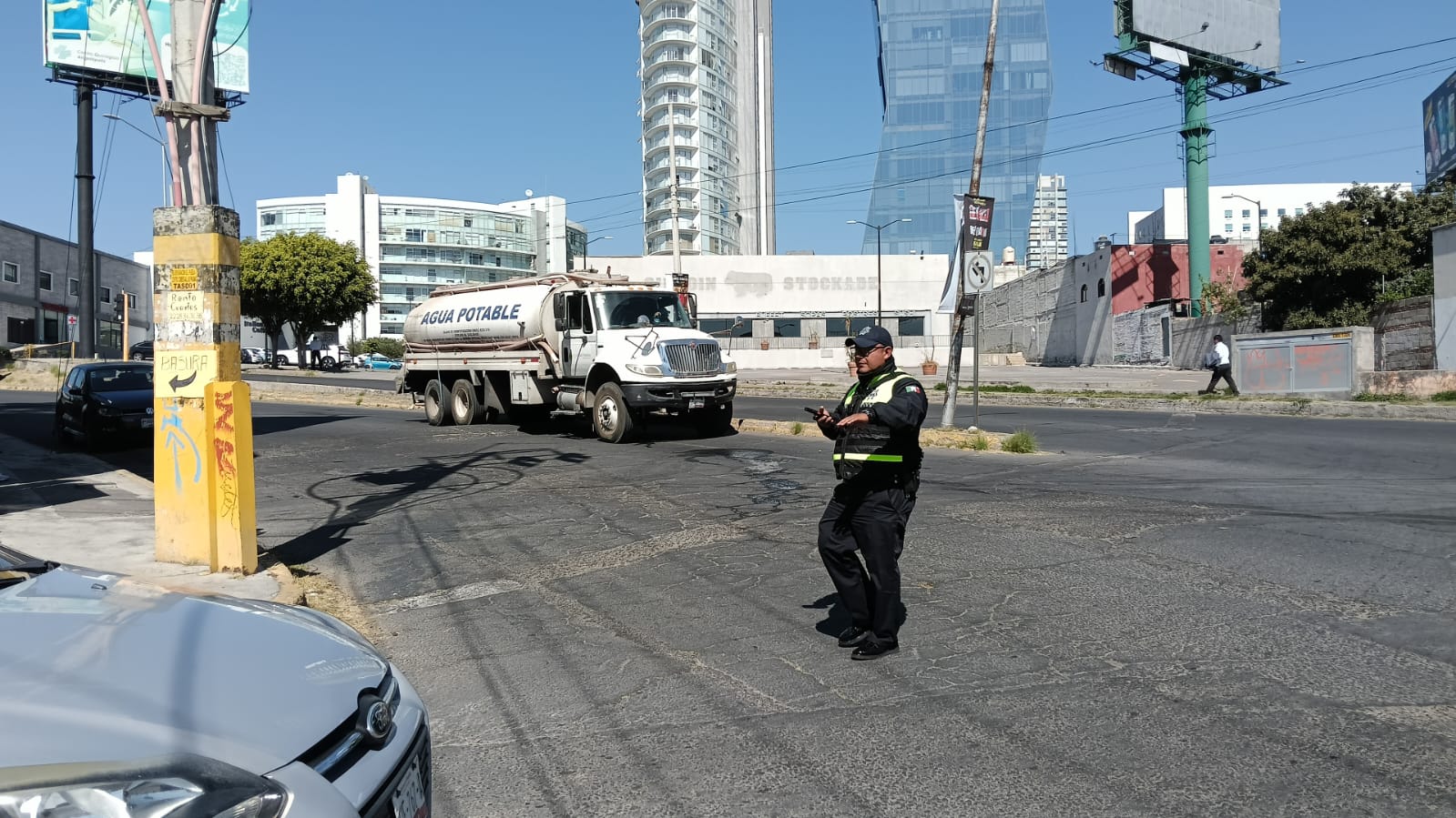 Ante la inconformidad en el servicio de agua potable en la zona, el Ayuntamiento de San Andrés Cholula acompaña a habitantes de Concepción Guadalupe en busca de soluciones