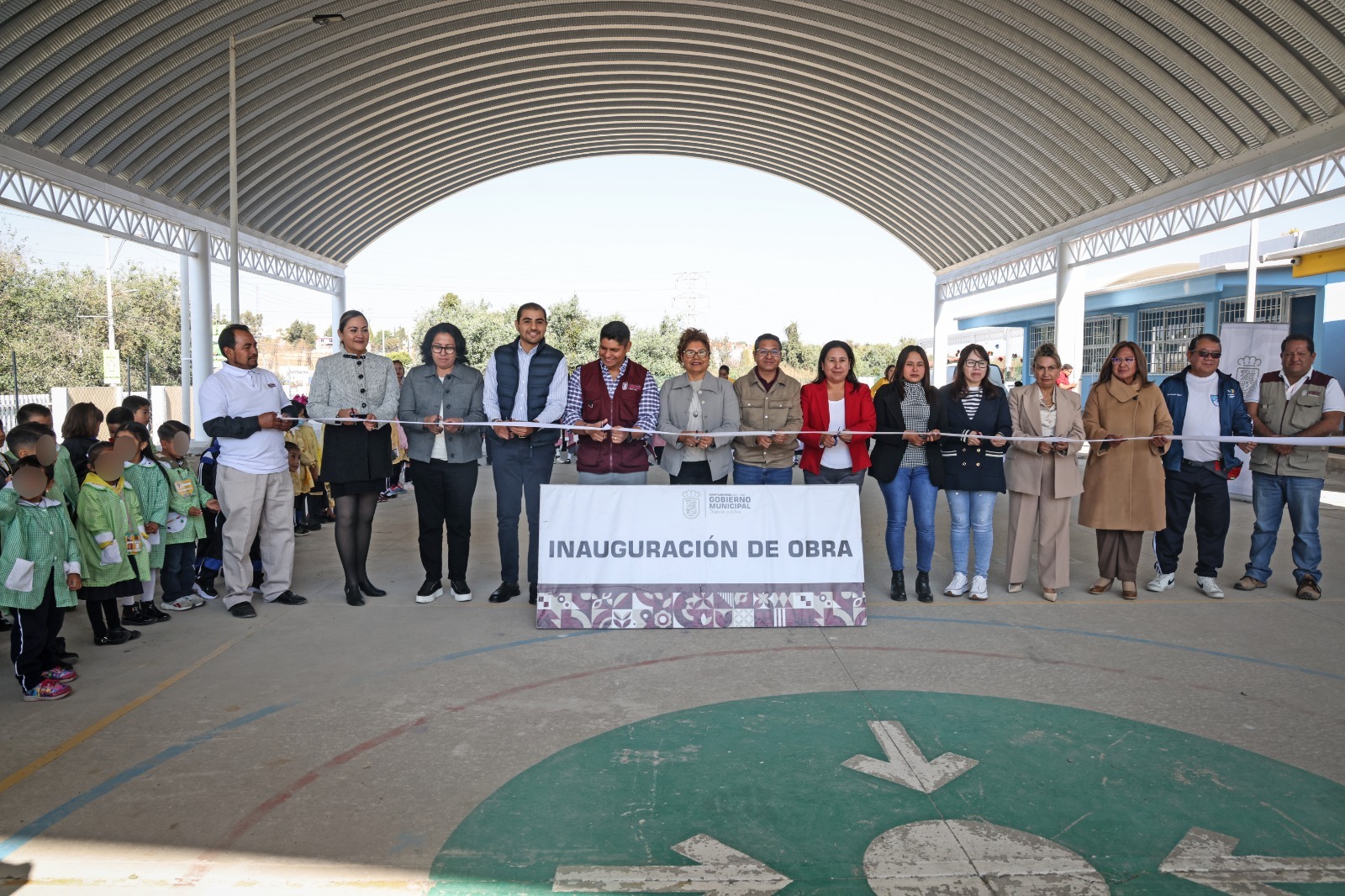 Entregan arcotecho en preescolar de Cuautlancingo