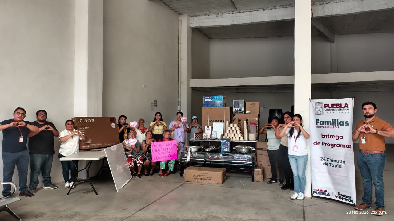 SEDIF entrega apoyos en microrregiones de Puebla