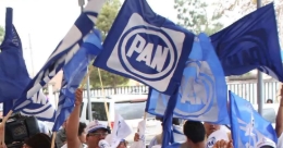 Dirigencia del PAN en Puebla se reconcilia con sus legisladores